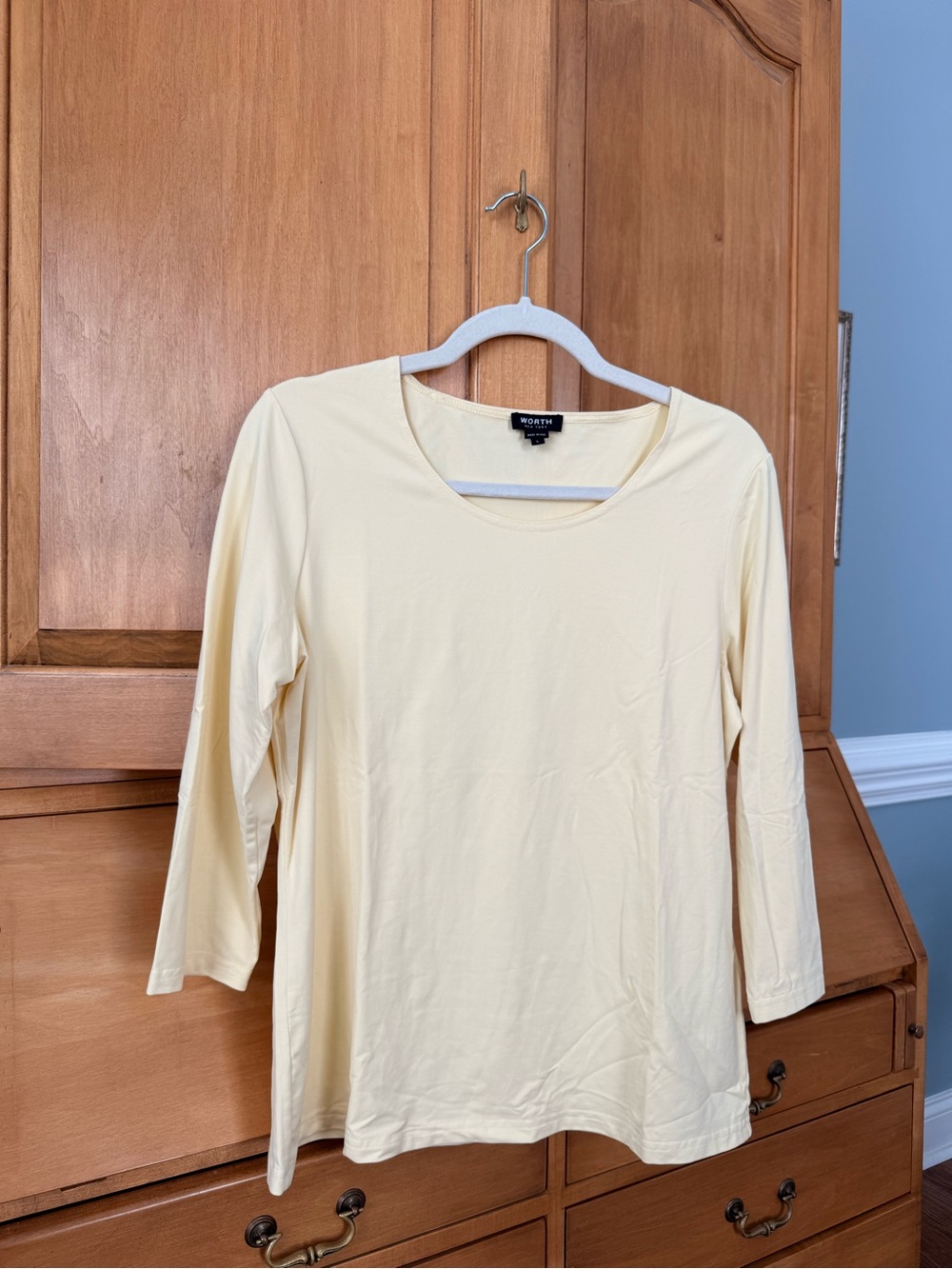 Worth New York Butter Yellow 3/4 Sleeve Elongated Scoop Neck Top